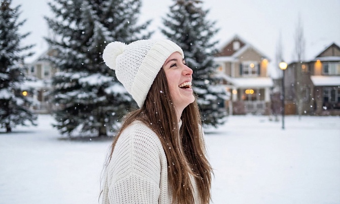 Зимний уход за волосами: что советует трихолог?