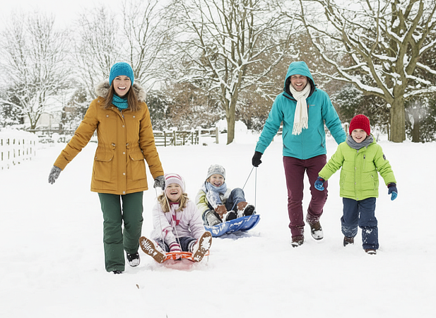 Игры с детьми в праздники